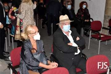 Entrega del título de Hijo Predilecto a Luis Arencibia a título póstumo/Francisco Javier Santana y TA.